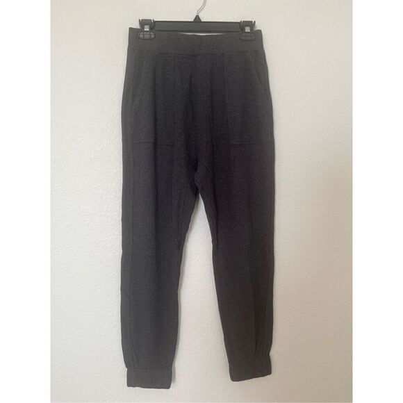 Lunya Restore Thermal Waffle Knit Draped Lounge Joggers Dark Gray NEW - Picture 6 of 10